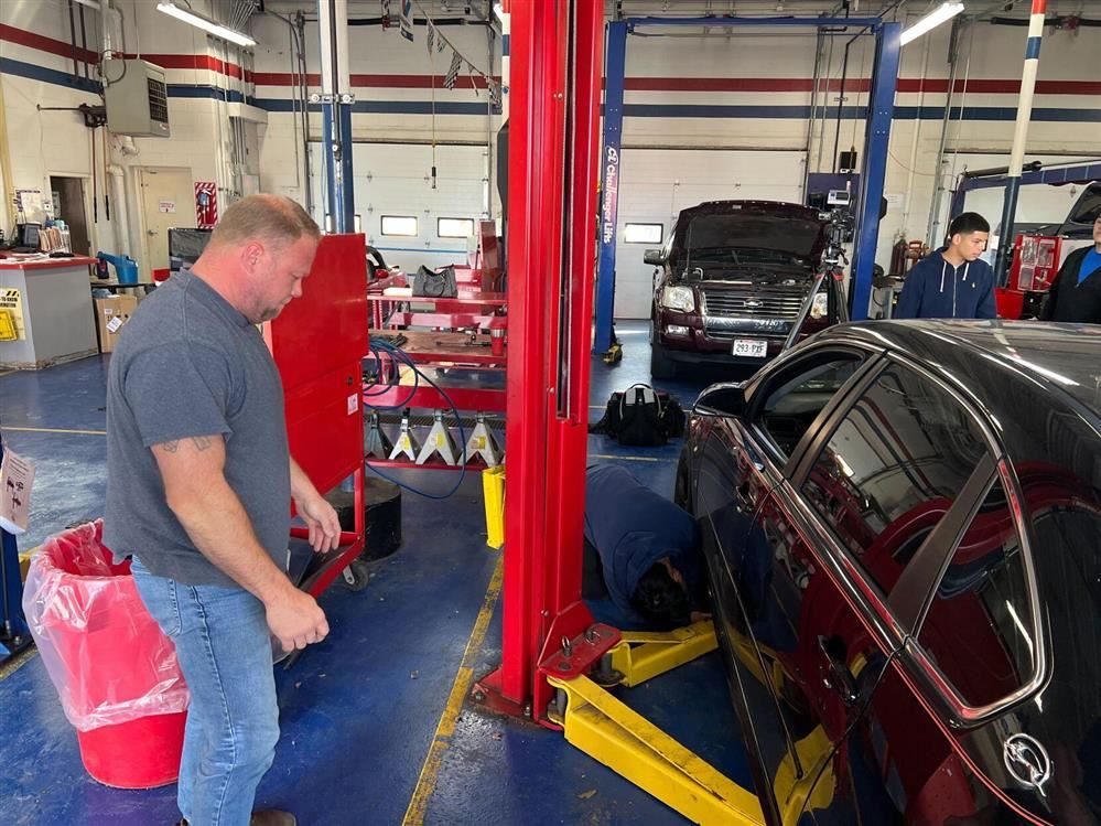 Auto Mechanics Class